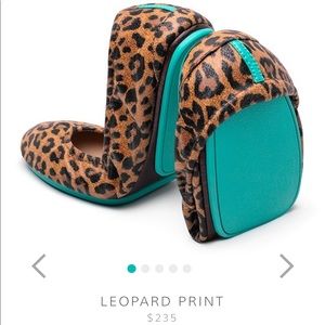 Leopard Tieks sz 5